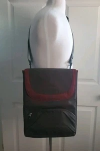 Keen Large Messenger Commuter Crossbody Bag Pockets Travel - Picture 1 of 22