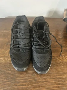 Capezio Rock It Dance Sneaker Womens 7 Black DS24 Suede Split Sole Zumba Shoe - Picture 1 of 6