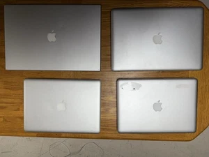Lot of MacBooks x4 (For Parts Or Repair) - Photo 1/6