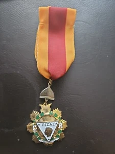 Order of Jose Rizal Medal Knight of Rizal - Picture 1 of 2