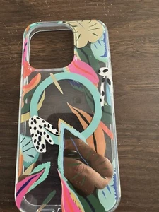 Insignia iPhone 15 Pro Case Tropicsl Leaves - Photo 1 sur 2