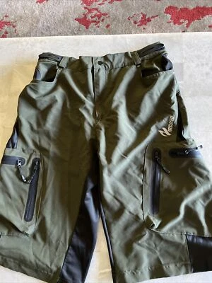 Мужские зеленые велосипедные шорты Arsuxeo небольшие эластичные грузовые для велоспорта - Изображение 1 из 4