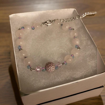 Pulsera hecha a mano para mujer cuentas perlas rosas y piedra acrílica azul Foto 1 de 4