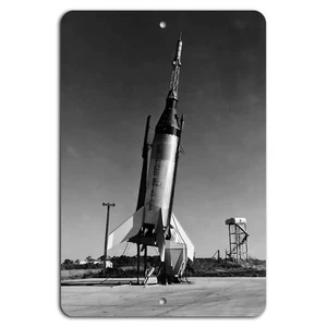 Journey to the Stars: Vintage Rocket Launch - Picture 1 of 1