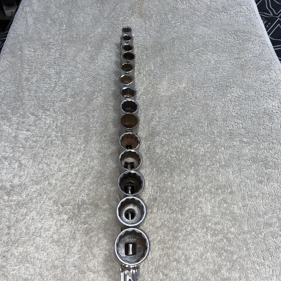Sockets 14 Pce 1/2” Drive AF Sizes 3/8”—-1  1/16” Good Makes On Clip Rail - Image 1 of 3