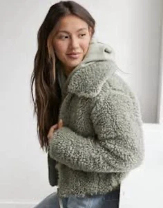 AE Teddyfelljacke  - Bild 1 von 7