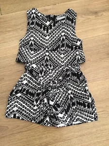 GIRLS BLACK CREAM AZTEC PRINT SHORTS PLAYSUIT BY MATALAN AGE 4 YEARS EX CON - Picture 1 of 1