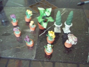 Puppenhaus Blumendeko - Bild 1 von 7