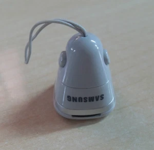 Genuine Samsung plug-in mini external speaker Samsung D500 (SGH-D500) mobile - Picture 1 of 1