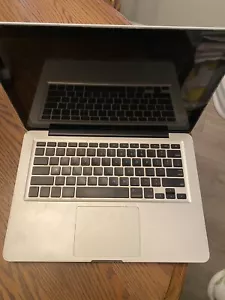 Apple MacBook Aluminum Unibody 13" 2008 Core 2 Duo 2Ghz 2Gb RAM - Picture 1 of 3