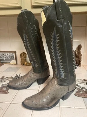 BOTAS DE DANÇA CAUBÓI TONY LAMA FULL QUILL AVESTRUZ WESTERN PRATA ARMA METAL 5,5 C - Imagem 1 de 4