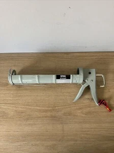 SRW Economy Caulking Gun 29 Oz - Picture 1 of 2
