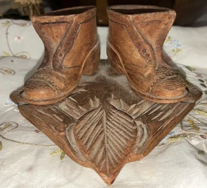 Lilley Redwood Park antike Holzschuhe Figur auf Sockel~Dinnell 30er Jahre ca.~ - Bild 1 von 19