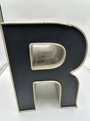 Vintage 16.5" Marquee Exterior Outside Lighted Sign, Letter R Store Sign Rustic - Image 1 of 4