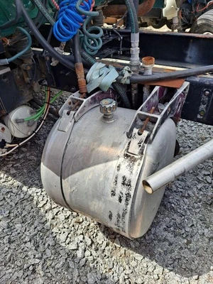INTERNATIONAL PROSTAR 122 HYDRAULIC TANK 3491674 - Image 1 of 3