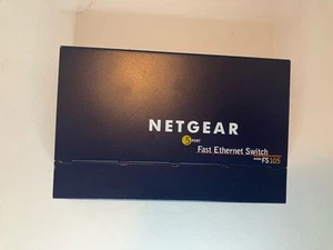 NETGEAR ProSafe (FS105) 5-Ports External Switch - Picture 1 of 4