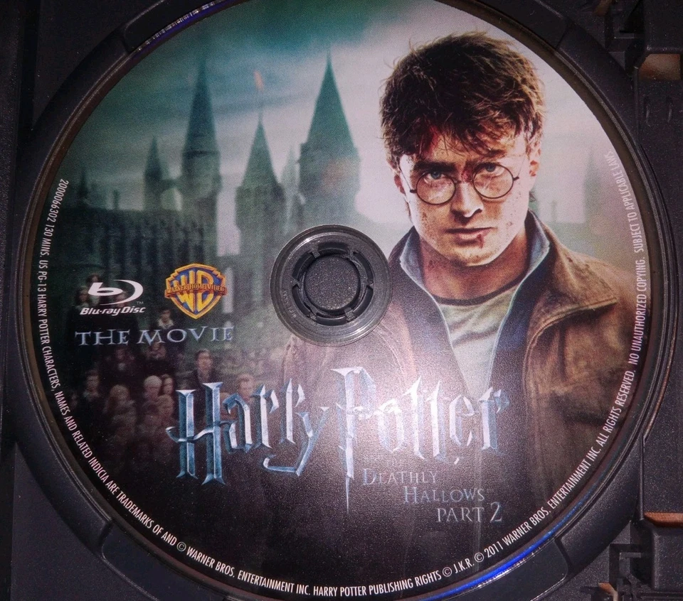 Harry Potter and The Deathly Hallows - Part 2 (Blu-ray, 2011) - Image 1 of 1