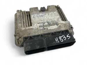 H835 OPEL Engine Control Unit ECU 55579443 0281017717 - Picture 1 of 4