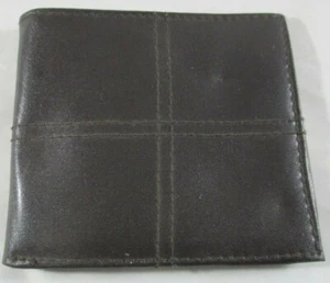 Men's Wallet.when closed 11cm by 9.5cm.PVC Note slot and 3 card slots ID slot. - Picture 1 of 5