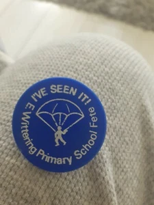 Insignia vintage de escuela primaria Wittering - Imagen 1 de 2