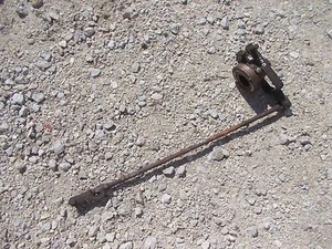 International 100 130 Tractor ihc transmission throw out bearing carrier & shaft - Picture 1 of 5