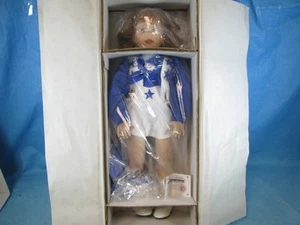 Jr Dallas Cowboys Cheerleaders Doll HALEY ALEXIS JONES 1996 - FREE SHIPPING - Picture 1 of 4
