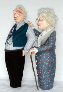 Cloth Art Doll CD Pattern "Old Friends Keep You Sane!" by Sharon Mitchell - Picture 1 of 7