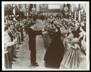 1950s? Rhett Butler Scarlett O'Hara at The Confederate Ball Gone With The Wind - Picture 1 of 2