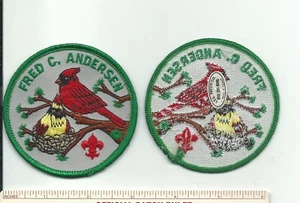 DJ SCOUT BSA 1990 FRED C ANDERSEN CAMP SOMMER KARDINAL AUFNÄHER INDIANHEAD MN WI!! - Bild 1 von 1