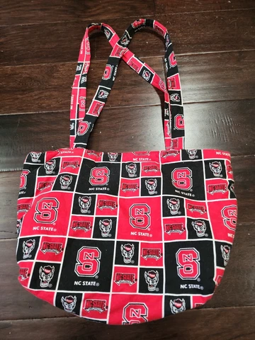 NC State Wolfpack All Over Print Tote Bag Cover