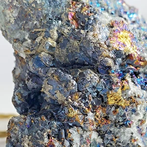 223 Stunting Sphalerite iridescente calcopirite bornite quarzo esemplare a grappolo - Foto 1 di 15