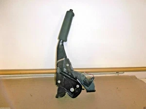 TOYOTA RAV4 MK1 1995-2000 HANDBRAKE HANDLE LEVER MECHANISM - Picture 1 of 1