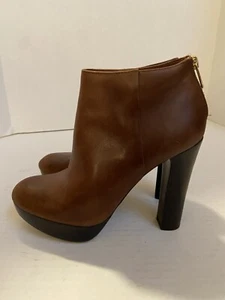 Michael Kors Lederstiefel mit Absatz Winterstiefeletten Damenschuhe braun Größe 7,5 - Bild 1 von 11