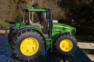 Modelltraktor Spielzeugtraktor JohnDeere 7930 Kinderspielzeug - Bild 1 von 5