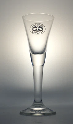 Aalborg Jubilaeums Akvavit Schnapsglas Stilglas Kurzer Pokalglas Glas 2cl NEU - Bild 1 von 2