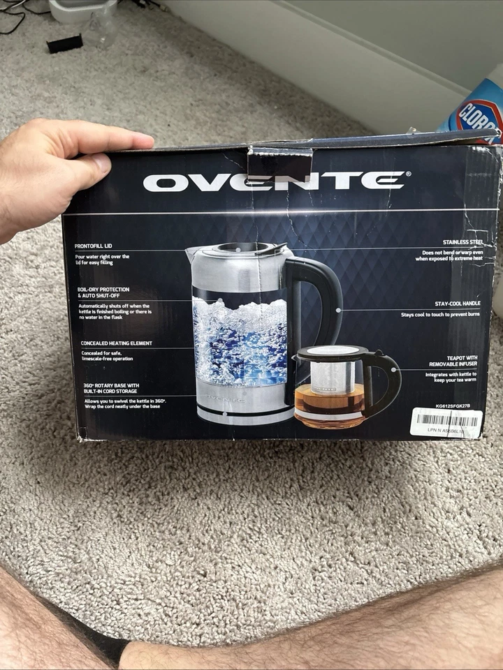 Hervidor de agua eléctrico de vidrio OVENTE Prontofill 1,7 litros 1500 W plateado KG612S Foto 1 de 4