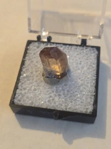 Beautiful Topaz thumbnail specimen - Picture 1 of 3