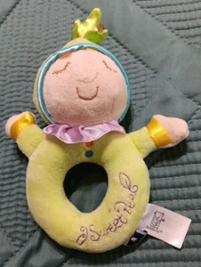 Manhattan Toy Baby Rattle Ring Plush Green Embroidered Sweet Pea 2012 - Picture 1 of 6