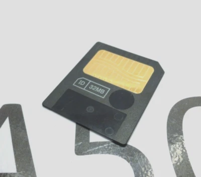 Smart Media Memory Card 32MB refm - Image 1 of 2