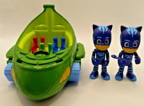 PJ Masks Deluxe Gekko Mobile w/Working Lights and Sound 2 Blue Action Figures Cover