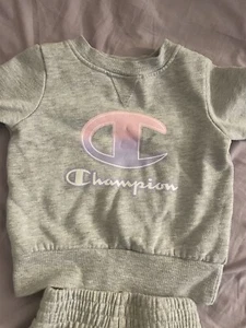 Toddler Girl Champion Set Size 18m - Picture 1 of 5