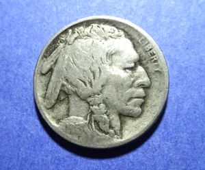 1913 Type 2 Buffalo Nickel Abt. VF - Picture 1 of 2