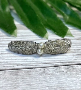 Vintage Brooch | 1920s/30s Antique Wire Wings Brooch, Vintage Jewellery Gift - Picture 1 of 4