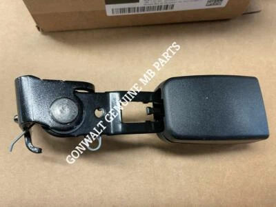 Hebilla original Mercedes Benz ML350 450 32063 AMG 2006-2011 16486015699051 Foto 1 de 3