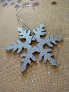 Snowflake Silver Christmas 2X Handmade Metallic Winter Navidad Wood Home Decor - Picture 1 of 6