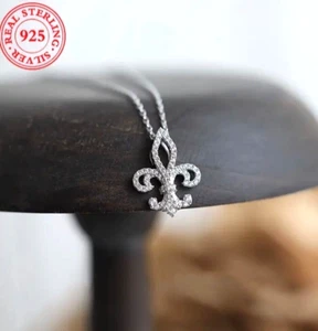 Sterling Silver S925 Pendant Necklace Fleur de Lis. In gift box - Picture 1 of 3
