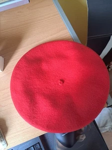 Kangol Red Woollen Beret - Picture 1 of 5