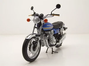 Modellino moto Kawasaki 900 Z1 Super 4 1972 blu metallizzato 1:12 Minichamps - Foto 1 di 6