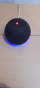 Alexa Echo Dot (5. Gen) Altoparlante Bluetooth Wi-Fi intelligente e trasformatore di ricarica antracite - Foto 1 di 4