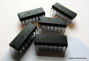 Philips / Signetics NE571N Compandor IC. Trusted UK Seller - Fast Dispatch. - Picture 1 of 1